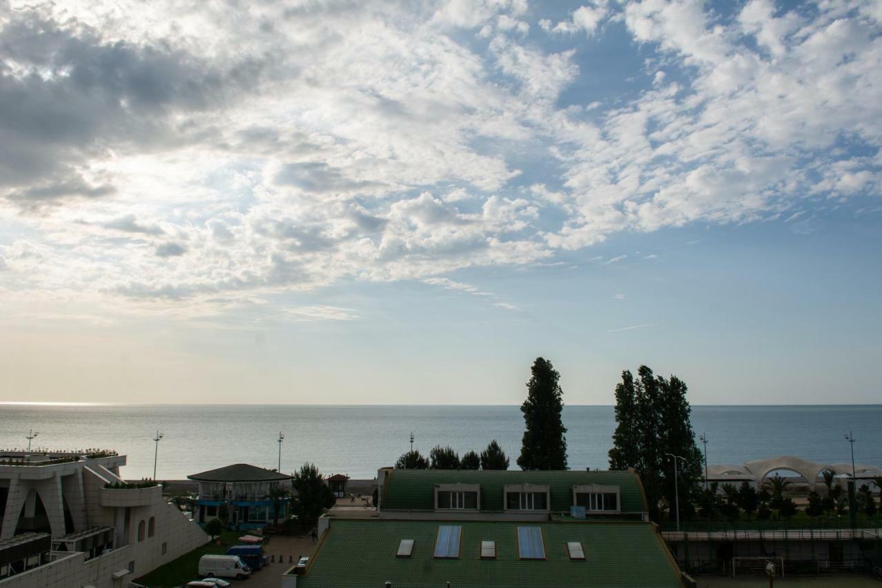 Apartment With Sea View Batumi Exterior foto